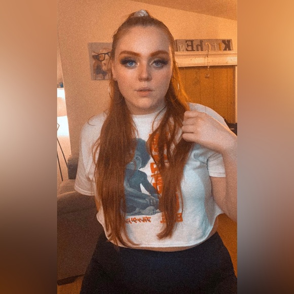 Meet your Posher, Sierra - Picture 4 of 4